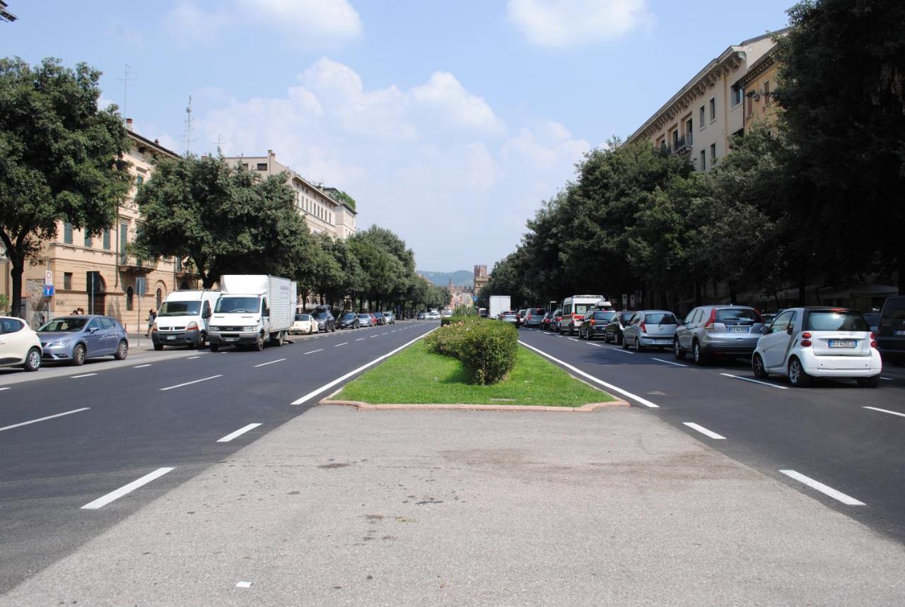 Dreaming Piazza Bra Rooms Βερόνα Εξωτερικό φωτογραφία