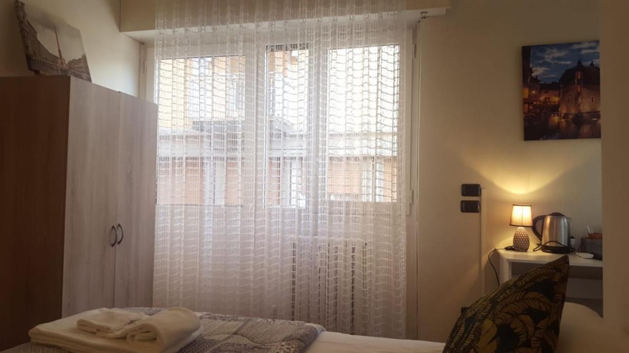 Dreaming Piazza Bra Rooms Βερόνα Εξωτερικό φωτογραφία